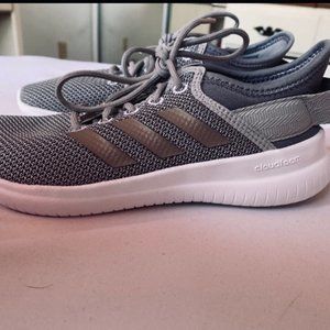 ADIDAS GRAY SHOES NWOT SIZE 5.5